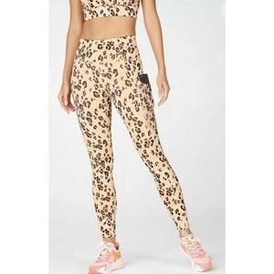 Fabletics Powerhold DESIGNER LEOPARD Mila High Waisted Phone Pocket Legging Sz L